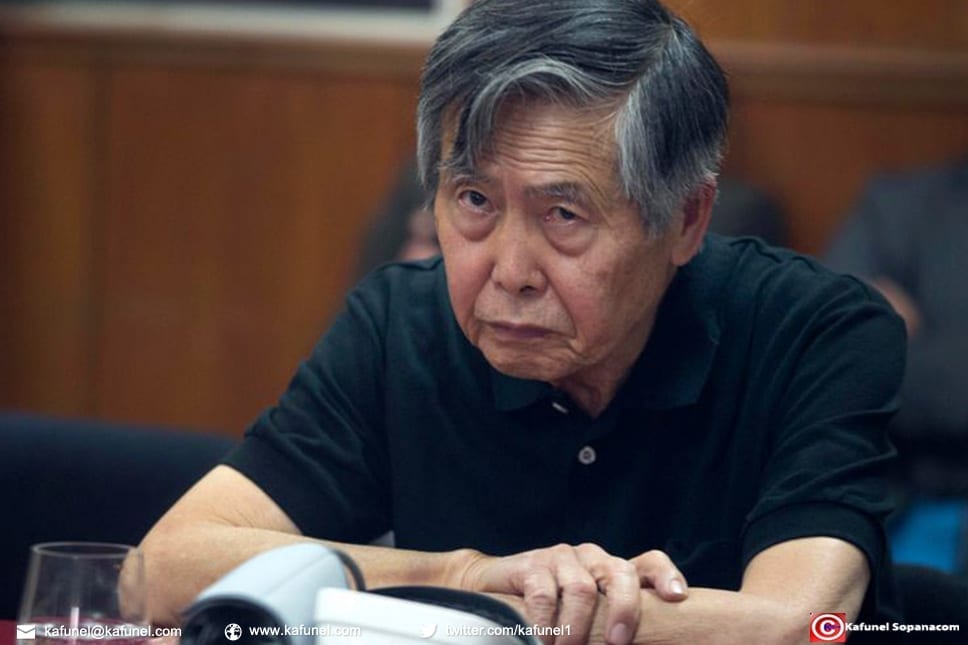 Alberto Fujimori le 25 octobre 2013 à Lima, au Pérou. [Martin Mejia - Keystone]