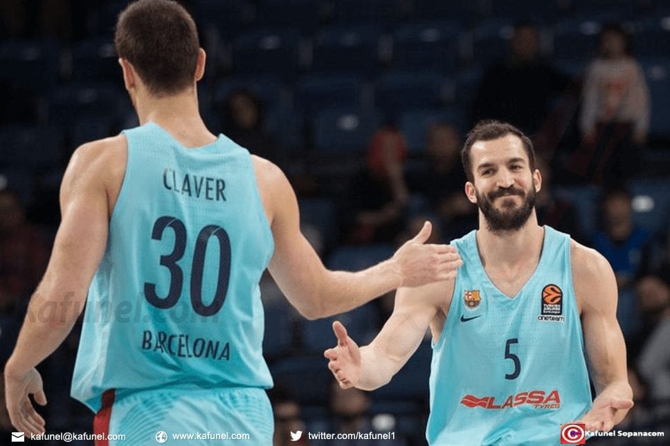 Claver et Ribas ont inscrit chacun quatre 3 pts avec un taux de réussite de 100% face à Istanbul. [Tolga Bozoglu - Keystone]
