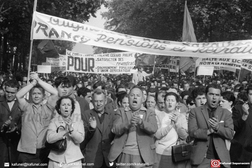 Manifestation de grévistes le 29 mai 1968 à Paris, à l'appel de la CGT