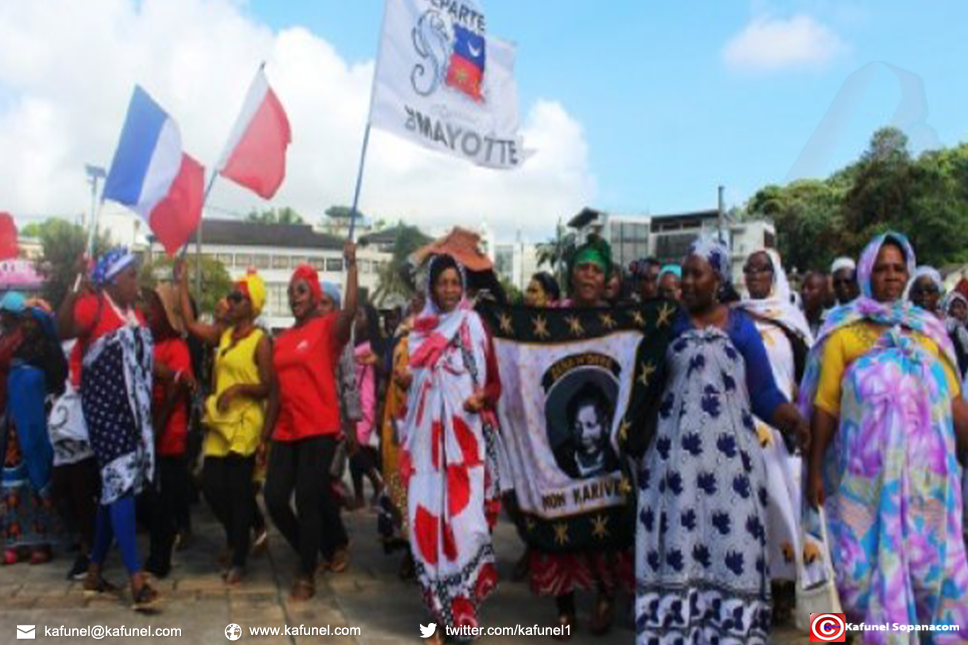 Mayotte un délégué du gouvernement nommé la semaine prochaine (Girardin).jpg Archives | Manifestation contre l'immigration et l'insécurité à Mayotte le 13 mars 2018