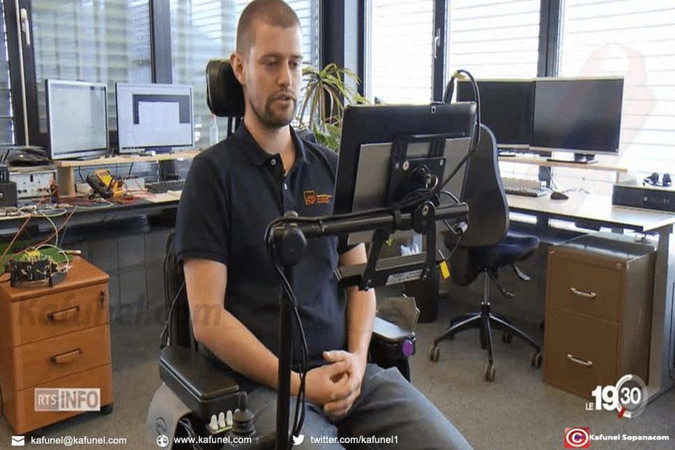 Un centre pour les technologies d'assistance pour handicapés à Sierre Handicapés: les yeux pour se déplacer en fauteuil roulant 19h30 / 2 min. / hier à 19:30
