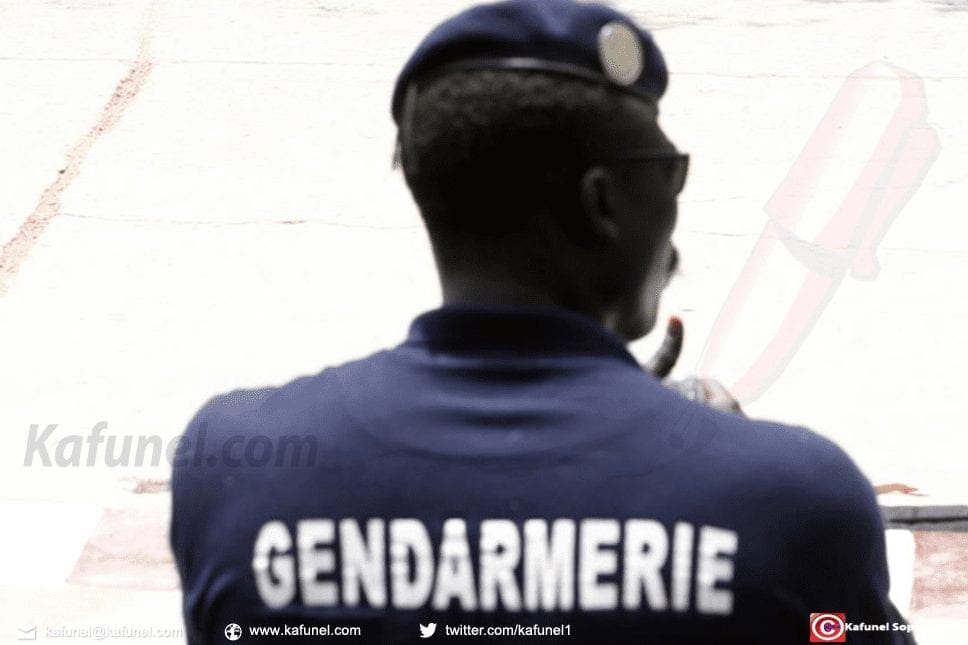 Les gendarmes au Sénégal tuent au moins un étudiant dans des affrontements (avis d'expert).jpg