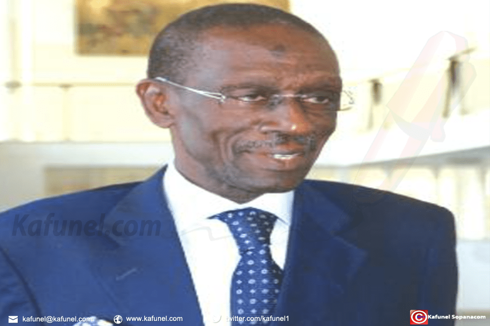 DOUDOU WADE, ANCIEN PRESIDENT DU GROUPE PARLEMENTAIRE LIBERAL DOUDOU WADE, ANCIEN PRESIDENT DU GROUPE PARLEMENTAIRE LIBERAL