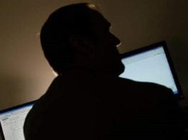 En Norvège, un jeune homme a été inculpé pour ses infractions sexuelles commises via internet
