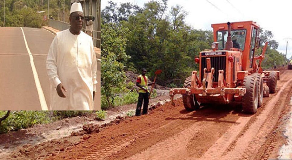 Macky Sall a lancé les travaux de bitumage de l’Axe Kédougou - Salémata
