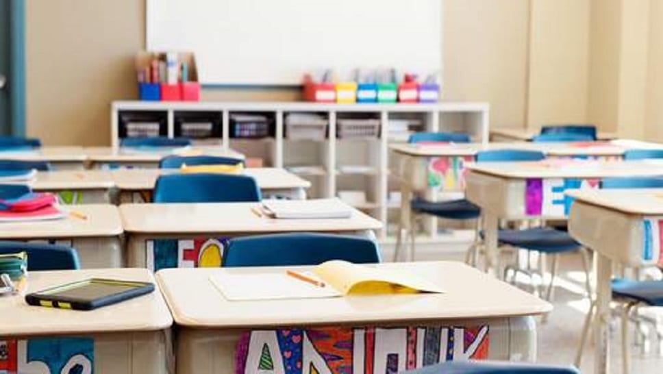 Classe sans enfants à l'école