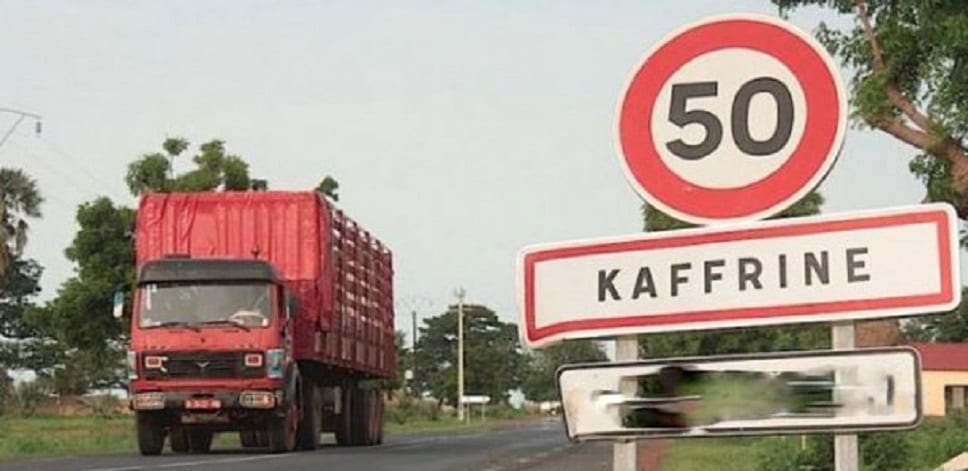 Attaque à main armée à Kaffrine Des malfaiteurs soutirent 500 mille francs à un homme de 84 ans Attaque à main armée à Kaffrine : Des malfaiteurs soutirent 500 mille francs à un homme de 84 ans