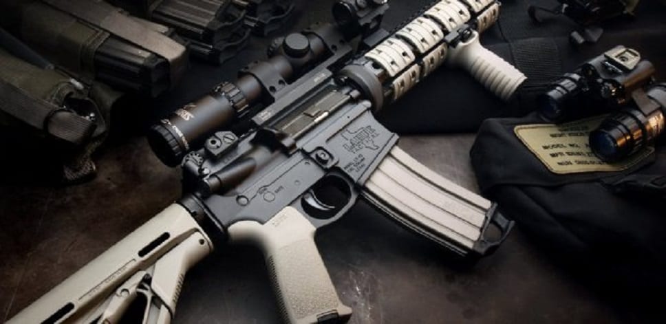 Ngaparou Un Français arrêté avec des armes de guerre Un Français arrêté à Ngaparou (Mbour) avec des armes de guerre