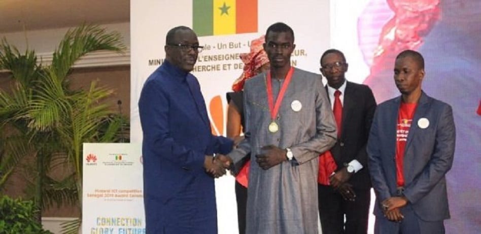 Finale concours Huawei sur les Tic le Sénégal à la conquête du monde Finale concours Huawei sur les Tic le Sénégal à la conquête du monde