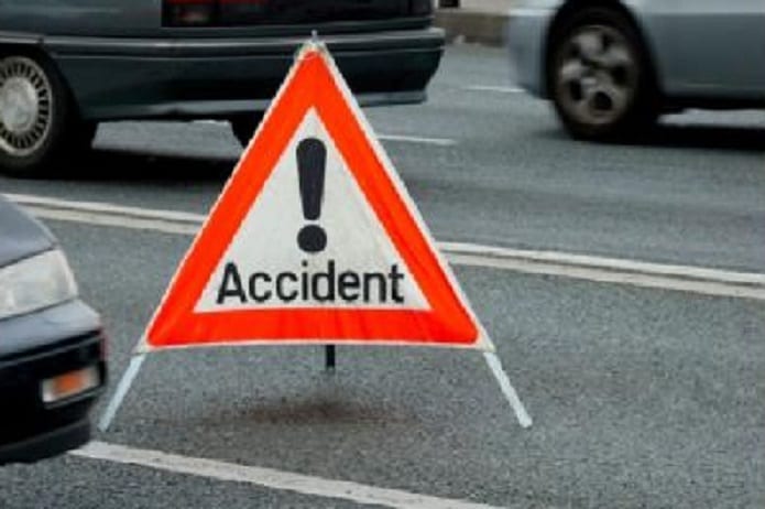 accident_route_panneau Poste Thiaroye : Un camion perd un pneu et provoque 4 morts et 3 blessés
