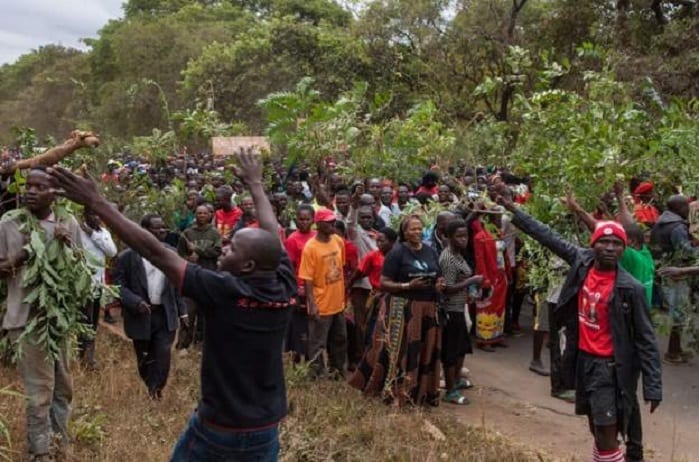 ambassadeur des Etats-Unis pris dans une manifestation au Malawi L'opposition organise des manifestations nationales contre la fraude électorale présumée