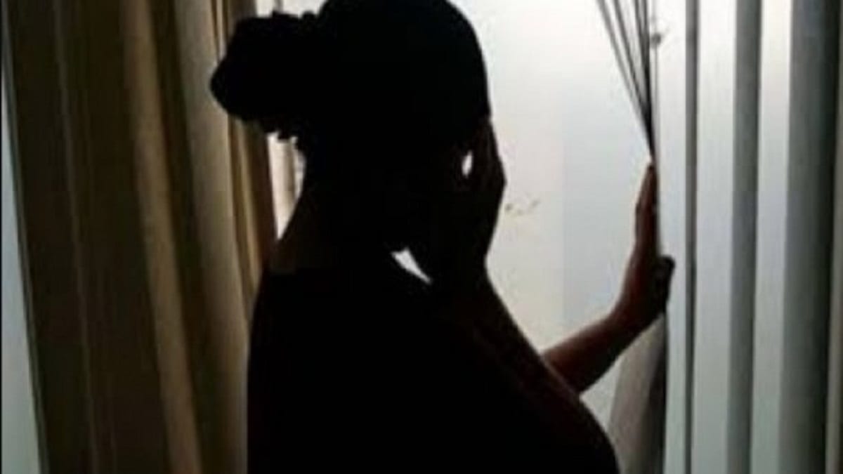 Actes contre-nature A Saly, un Français de 70 ans incite sa femme sénégalaise à la zoophilie Actes contre-nature : A Saly, un Français de 70 ans incite sa femme sénégalaise à la zoophilie