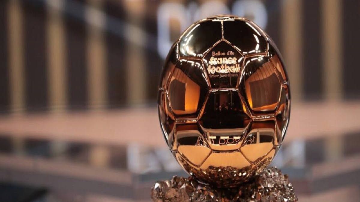 Ballon d'Or France Football 2019 sera décerné le 2 décembre au cours d'une soirée exceptionnelle au Théâtre du Châtelet à Paris+ Ballon d'Or France Football 2019 sera décerné le 2 décembre au cours d'une soirée exceptionnelle au Théâtre du Châtelet à Paris+