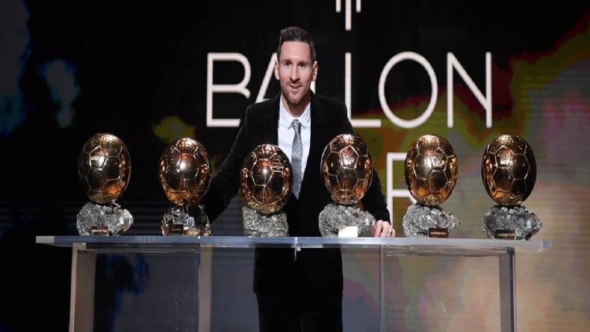 Lionel Messi sacré Ballon d'Or 2019 pour la sixième fois de l'histoire ! Lionel Messi sacré Ballon d'Or 2019 pour la sixième fois de l'histoire !