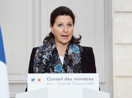 Il faut traiter une épidémie comme on traite un incendie, très vite repérer la source», a insisté la ministre de la Santé Agnès Buzyn.