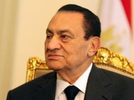 L'ancien président égyptien Hosni Moubarak quitte la prison