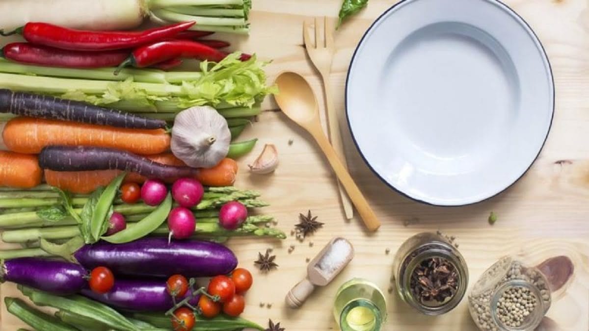 Complément-Alimentaire-1200x675 compléments alimentaires indispensables à votre bien-être