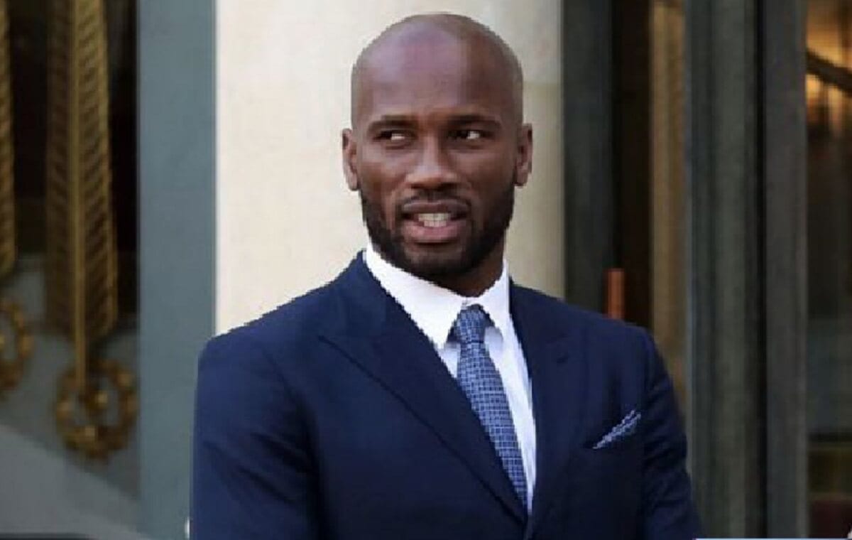 Les footballeurs ivoiriens refusent leur parrainage à Didier Drogba (Média) Les footballeurs ivoiriens refusent leur parrainage à Didier Drogba (Média)