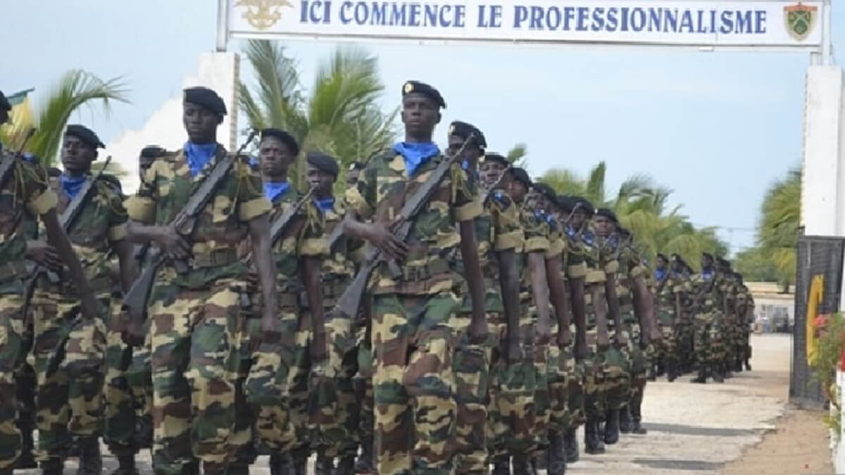 acheminement-des-recrues-de-la-zone-militaire-3-a-dakar-bango-dimanche-colonel acheminement-des-recrues-de-la-zone-militaire-3-a-dakar-bango-dimanche-colonel