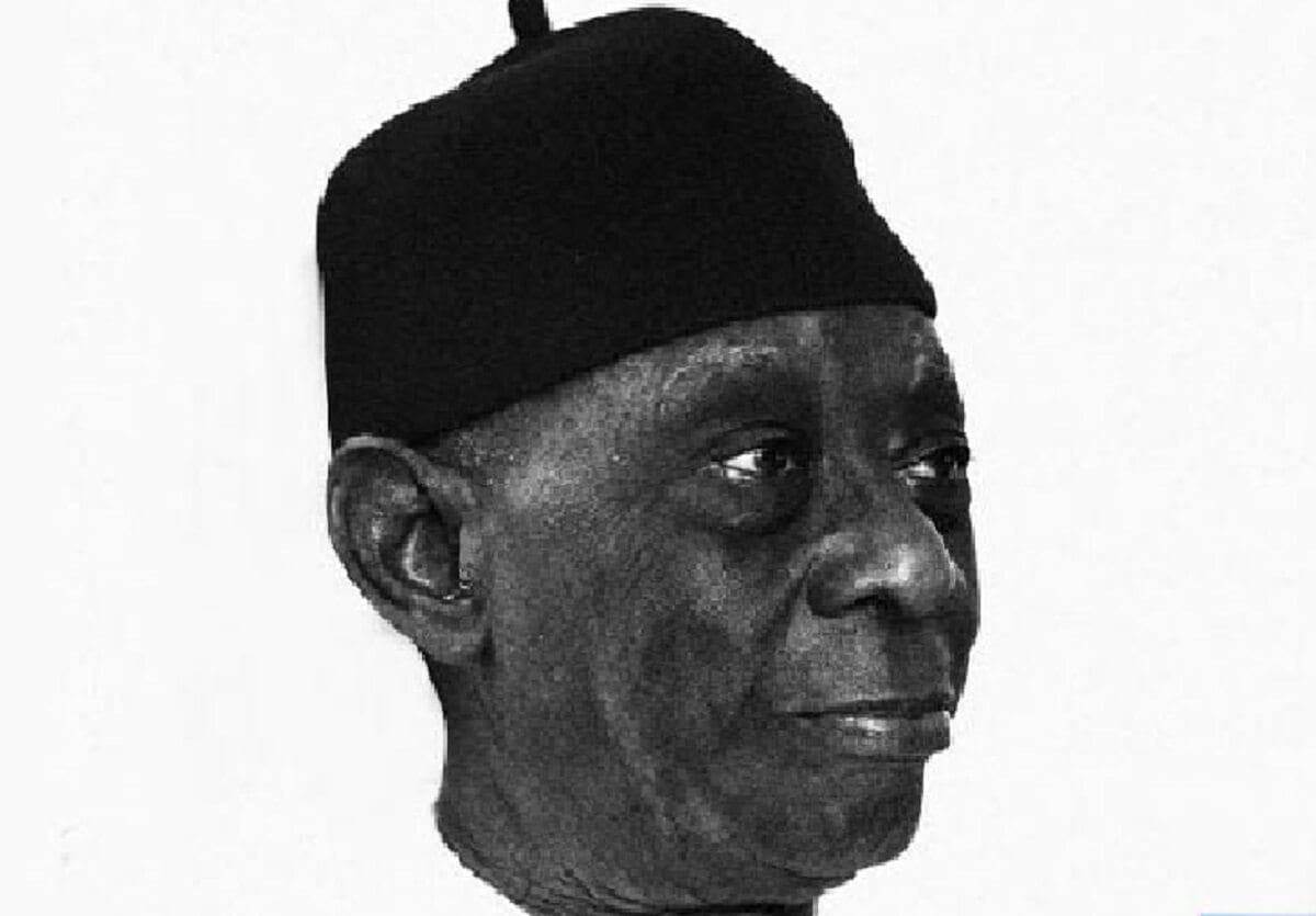 kaaw-cheikh-un-film-memoire-consacre-au-patriarche-cheikh-hamidou-kane kaaw-cheikh-un-film-memoire-consacre-au-patriarche-cheikh-hamidou-kane