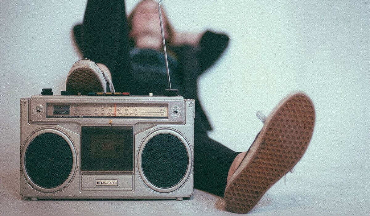 C'est quoi la radio numÃ©rique terrestre, aussi appelÃ©e DAB+