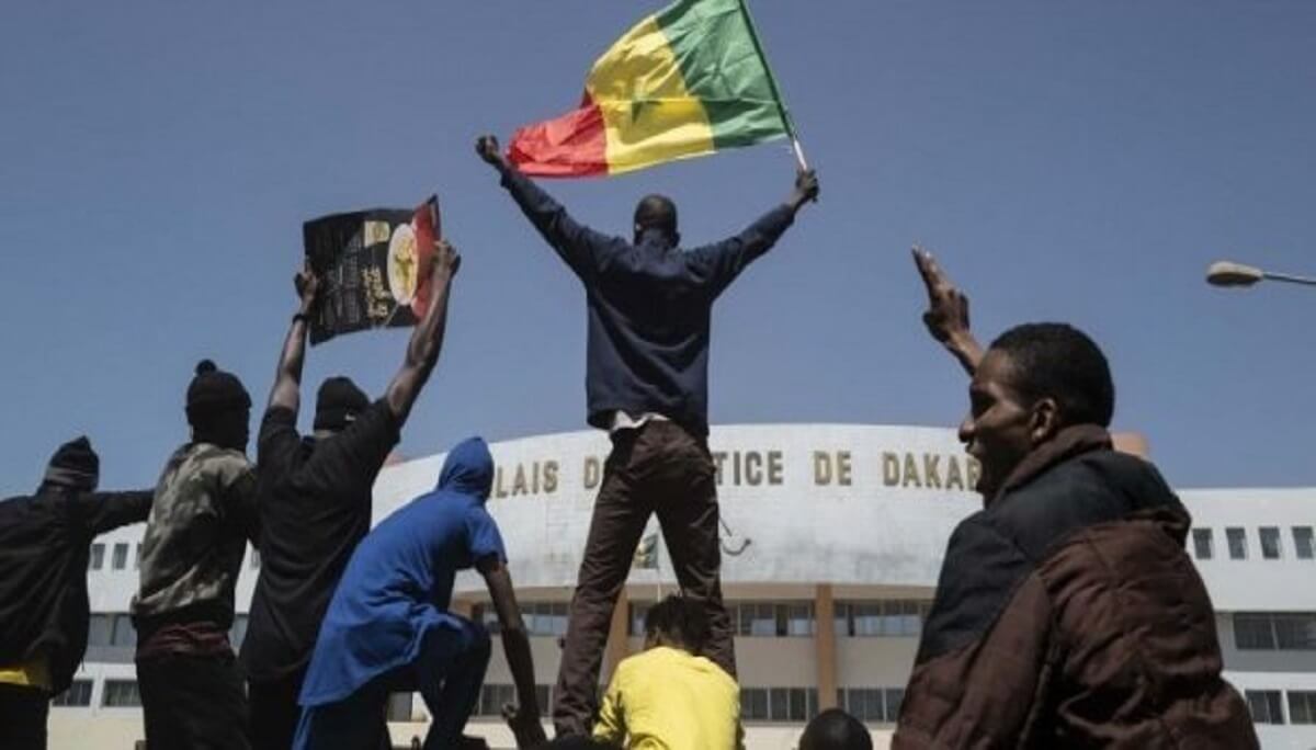 Émeutes au Sénégal - www.kafunel.com - Vers une libération collective e tous les détenus Émeutes au Sénégal - www.kafunel.com - Vers une libération collective e tous les détenus