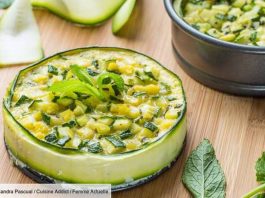 GÂTEAU DE COURGETTES À LA MENTHE, CAILLÉ DE BREBIS