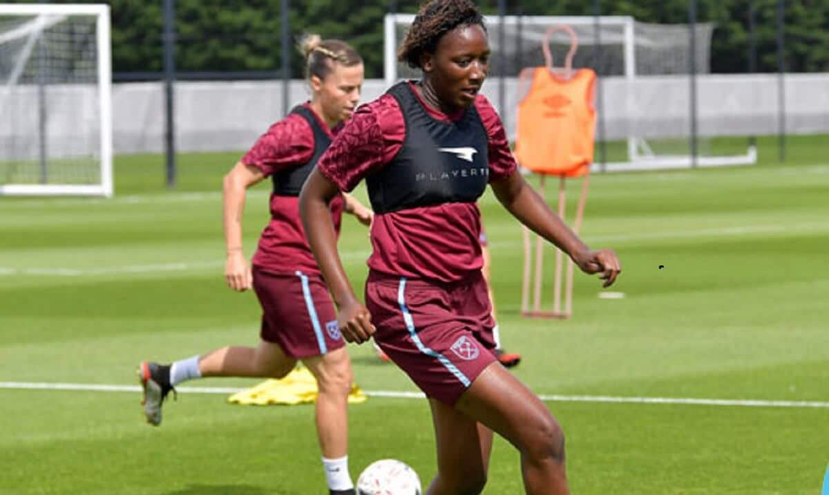 hawa-sissoko-la-footballeuse-qui-porte-le-hijab hawa-sissoko-la-footballeuse-qui-porte-le-hijab