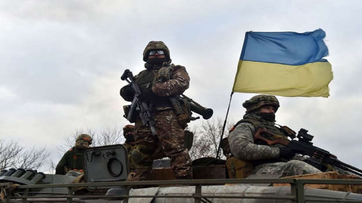 Avions, chars, missiles... Que pèse militairement l'Ukraine, face à la Russie