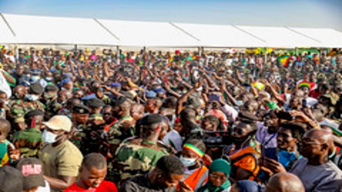 Arrivée de la Coupe d'Afrique des Nations 26 Arrivée de la Coupe d'Afrique des Nations 26