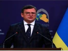 Le ministre ukrainien des Affaires étrangères, Dmytro Kouleba, a participé à une conférence de presse, lundi à Bagdad.